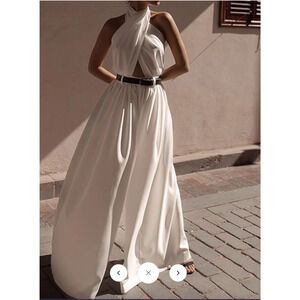 - NWT Commense Criss Cross Halter Backless Jumpsuit Without Belt Sz L